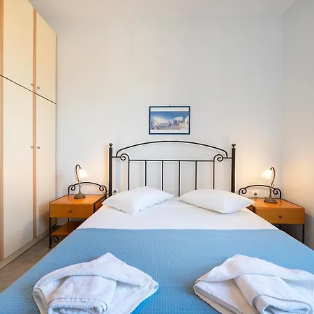 Agnadi Blue Apartments Diakofti Extérieur photo